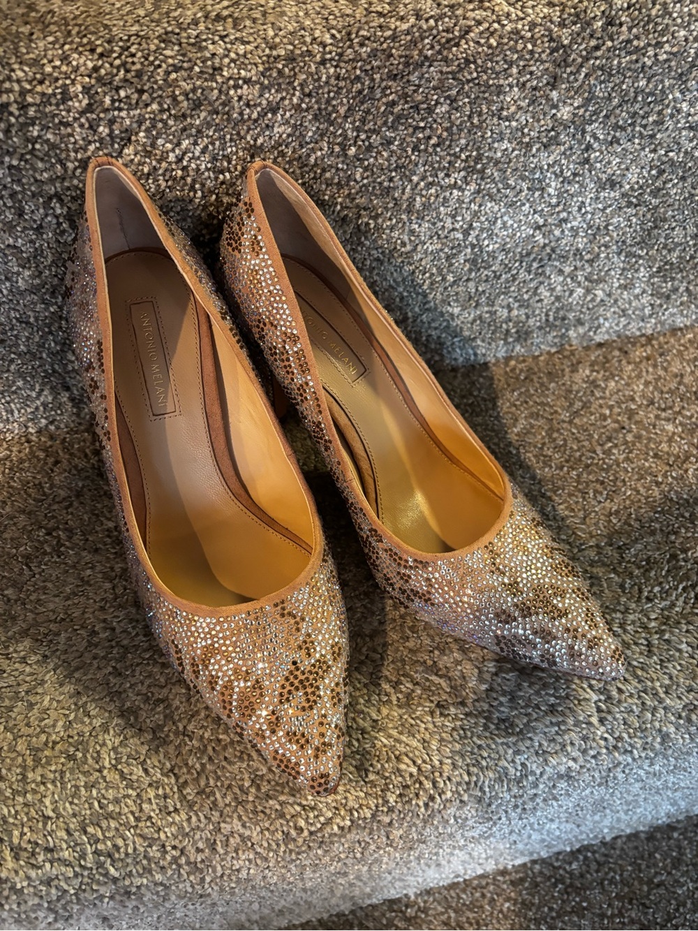 ANTONIO MELANI Rose/Gold Sequin Pointed-Toe Pumps - Picture 2 of 5